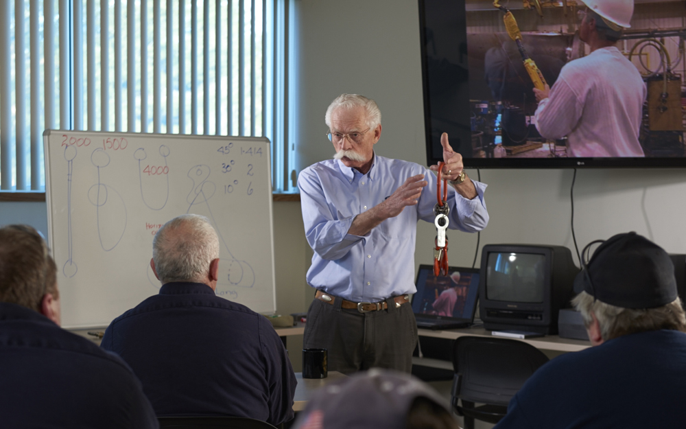 Mass Crane and Hoist Safety Training and OSHA